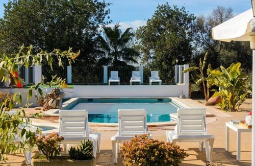 Sant Carles de Peralta Maison | Vacation Home "Can Prats" with Mountain View, Private Pool & Wi-Fi