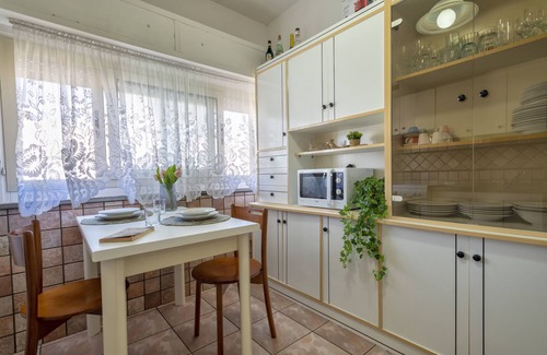 Centro Commerciale Maison | Vacation Home "Casa a 2 Passi dalla Spiaggia" Close to the Sea with Private Covered Terrace
