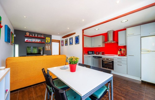 Campos Maison | Maison de vacances "Casa Arts 50" avec piscine, Wi-Fi, A/C, terrasse et jardin