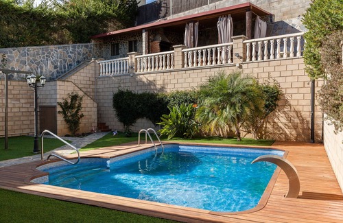 Canyelles Maison | Maison de vacances "Casa Lourdes" avec piscine privée, jardin et Wi-Fi