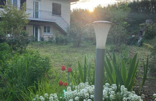 Echalas Maison | Maison "Chalet Echalas" avec terrasse privée, jardin privé et Wi-Fi