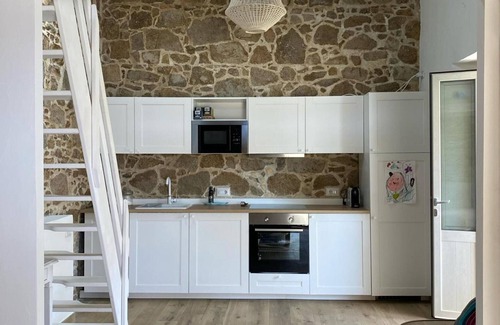 Villaggio delle Mimose Maison | Vacation Home "Domu Tostoina 2" with Mountain View, Private Terrace & Wi-Fi