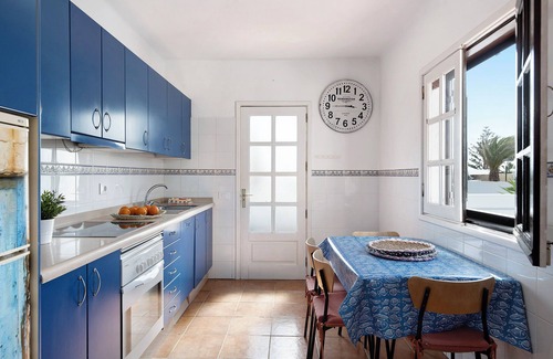 Charco del Palo Maison | Maison de vacances "El Charco Azul" avec piscine, terrasse et Wi-Fi