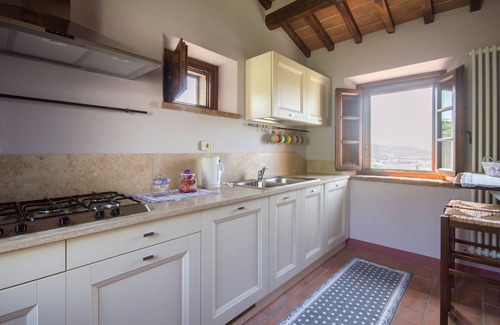 Camucia Maison | Vacation home for 13 guests with 450m² in Cortona (273279)