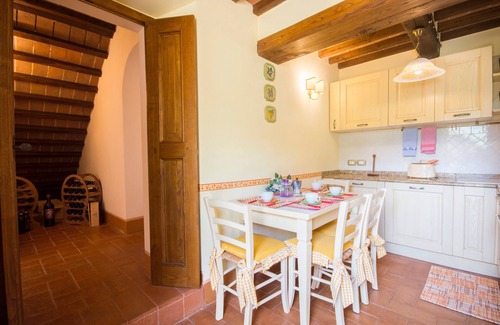 Camucia Maison | Vacation home for 13 guests with 450m² in Cortona (273279)