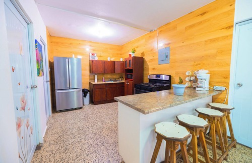Guayabo Maison | Vacation Home for 20 Guests with 2 Private Pools