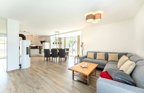 Parow Maison | Vacation home for 6 guests with 130m² in Kramerhof (172714)