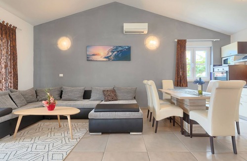 Gajana Maison | Maison Goldi by Interhome