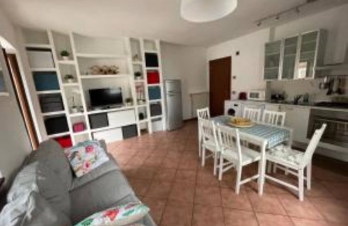 Omegna Appartement | Vacation home IL GALLO - Lake view apartment with Jacuzzi