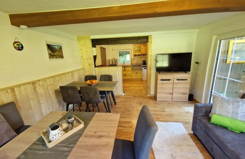 Stall Maison | Vacation home in Carinthia with mountain views and Wi-Fi