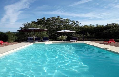 Chaumard Maison | Vacation Home in France with Pool