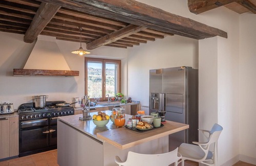 Paciano Maison | Vacation Home in Paciano with 4 bedrooms sleeps 10