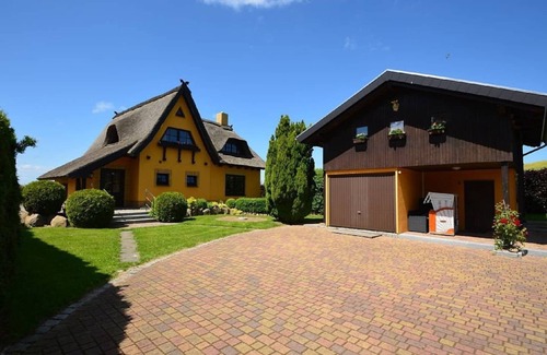 Kroepelin Maison | Vacation home in the countryside near Kühlungsborn