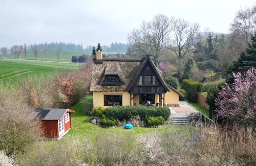 Kroepelin Maison | Vacation home in the countryside near Kühlungsborn