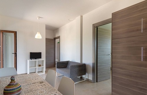 Sant'Anna Arresi Maison | Maison de vacances 'Villa Adriana 4' avec vue sur les montagnes, terrasse privée & Wi-Fi