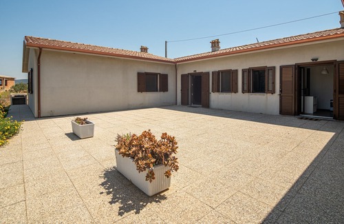 Sant'Anna Arresi Maison | Maison de vacances 'Villa Adriana 2' avec jardin, terrasse privée & Wi-Fi