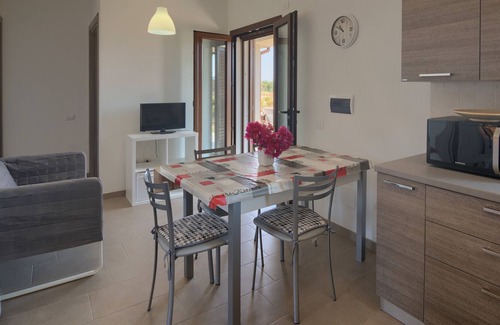 Sant'Anna Arresi Maison | Maison de vacances 'Villa Adriana 1' avec vue sur les montagnes, terrasse privée & Wi-Fi
