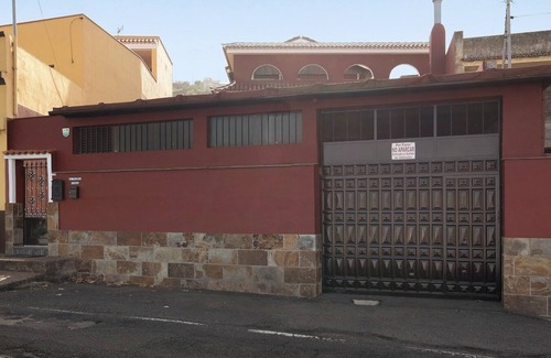Montijos Maison | Vacation Home "La Planta Vieja" with Sea View, Shared Terraces & Wi-Fi