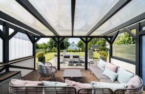 Zirkow Maison | Vacation home LandLust - with whirlpool near Binz