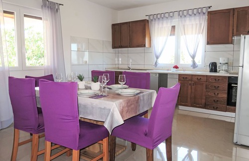 Pican Maison | Maison Laura by Interhome
