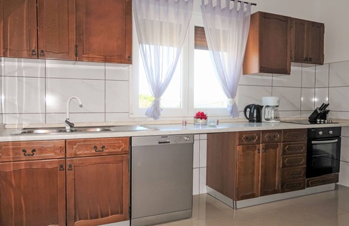 Pican Maison | Maison Laura by Interhome