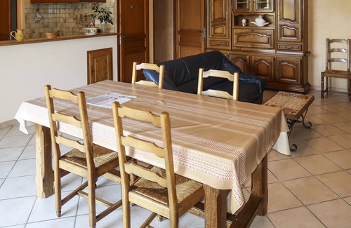Grillon Maison | Maison Le Mas by Interhome