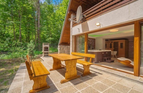 Lic Maison | Maison Lič by Interhome