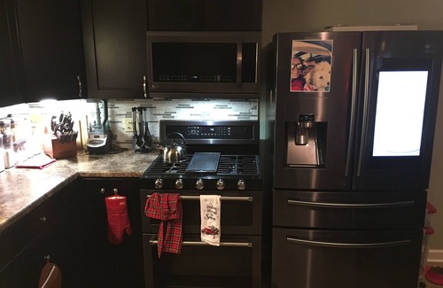 Cheektowaga Maison | Vacation Home near Buffalo/Niagara Falls w/Pool