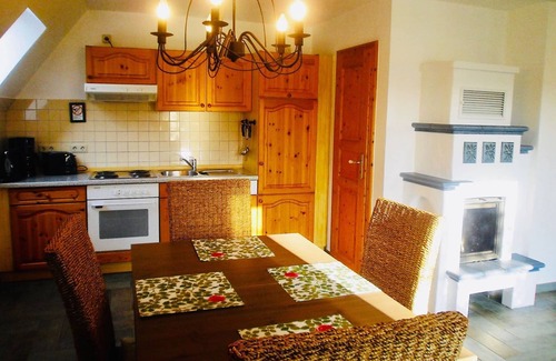 Marlow Maison | Cottage at Marlow Bird Park