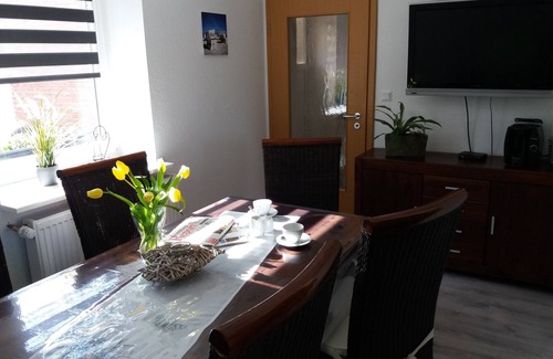 Backemoor Maison | Maison Oll tuun Rhauderfehn 6 Pers Leer Ostfriesland. cabine infrarouge Cheminée