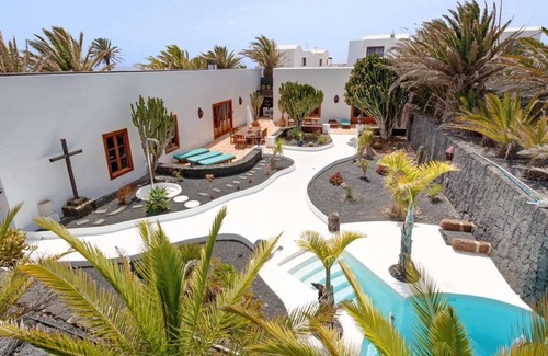 Teguise Maison | Maison de vacances 'Palacio Taro Chimida' avec piscine privée