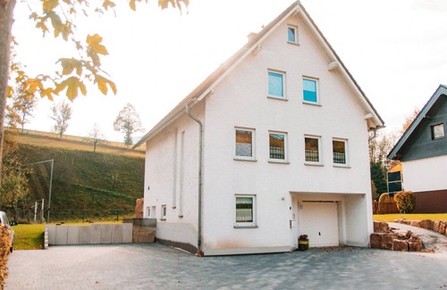 Elleringhausen Appartement | Vacation home Paula, 113sqm, 3 bedrooms, max. 8 persons