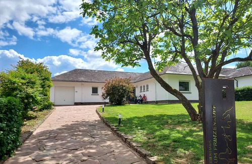 Alf Appartement | Vacation home Prinzenkopf Apartm. 33 m² with a wonderful view of the Moselle valley