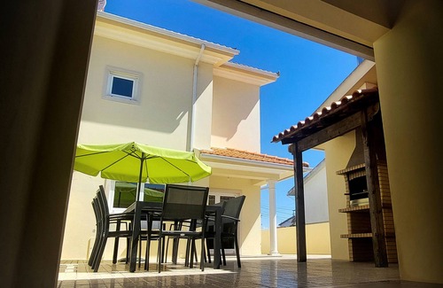 Ilhavo Maison | Maison de vacances "Vivenda Sol E Mar" avec 2 terrasses privées, 3 balcons et Wi-Fi