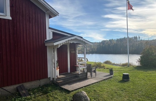 Sundsvall Municipality Maison | Vacation home Ramona - Vacation with lake view & boat near Sundsvall