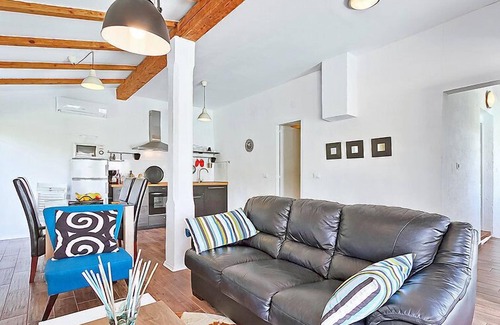 Brkac Maison | Maison Ravan by Interhome
