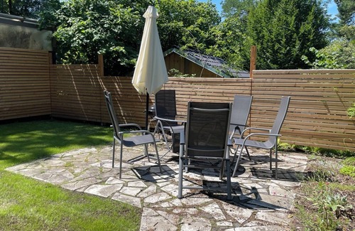 Rahnsdorf Maison | Vacation home right next to the forest, quiet location with good connections to the city center