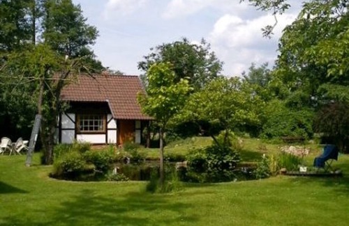 Burg-Dorf Appartement | Vacation home, sleeping loft, 1 bedroom/kitchenette, shower/WC (from 12 yrs.) - Froschkönig vacation home and
