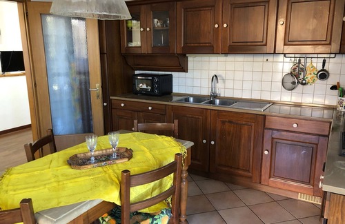Bollengo Maison | Vacation home the two P's, relaxation on the Francigena for families or groups of friends