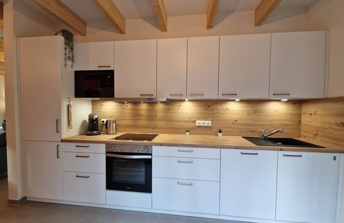 Region Hannover District Maison | Vacation home "Waldhaus Tiedtke" with large garden, outdoor pool and barrel sauna