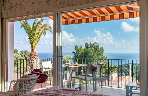 Canyelles Maison | Maison de vacances avec piscine + vue sur la mer + jardin, plage + pacifiques entre Tossa et Lloret
