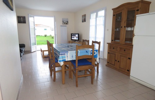 Ars-en-Re Maison | maison de vacances avec jardin proche du port et du marché