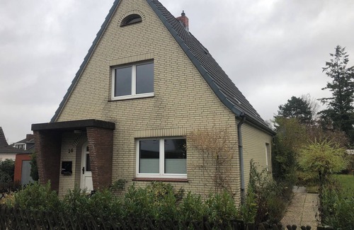 St. Lorenz Nord Maison | Vacation home with large garden for relaxing and romping around, close to the Baltic Sea