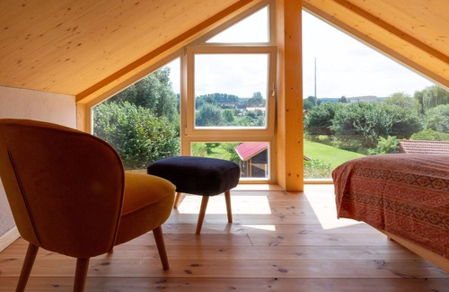Neukalen Maison | Vacation home with private sauna and private access/jetty to the Peene
