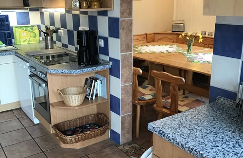 Henriettenhof Maison | Grande maison de vacances pour 9 personnes avec grand terrain, barbecue + sauna + lac