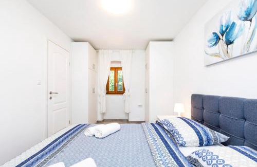 Veli Losinj Maison | Vacation house Orange