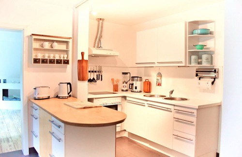 Wiek Appartement | Appartement avec propriété clôturée, accès direct à l'eau (Bodden), animaux acceptés