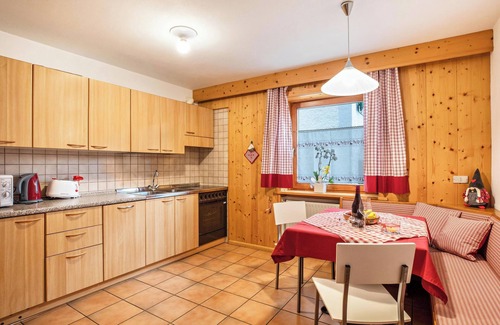 San Giovanni di Fassa Appartement | Appartement de vacances "Ciasa Lino Rotic" avec vue montagne et Wi-Fi