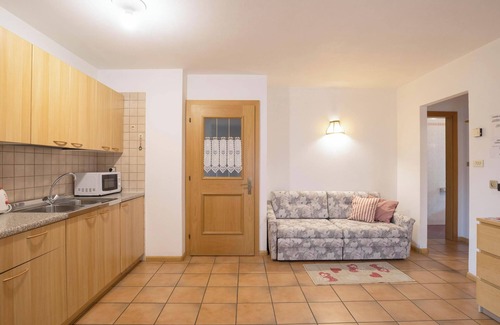 San Giovanni di Fassa Appartement | Appartement de vacances "Ciasa Lino Aloch" avec vue sur la montagne et Wi-Fi