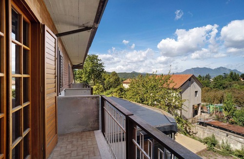 Santa Lucia di Serino Maison | Maison de vacances "Casa Vacanza il Noce" avec piscine intérieure, 4 balcons et Wi-Fi